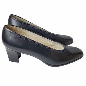 Stuart Weitzman Navy Leather Almond Toe Pumps 9.5